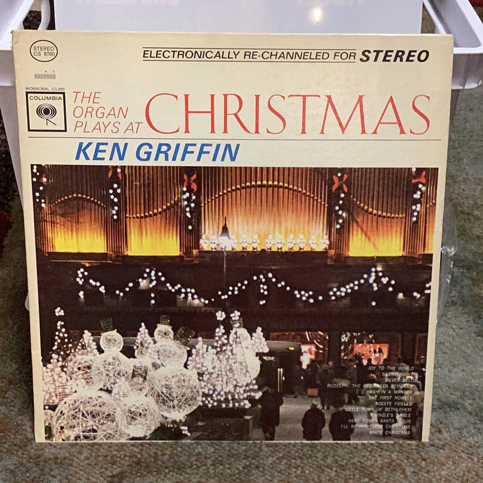 The Organ Plays At Christmas - Ken Griffin