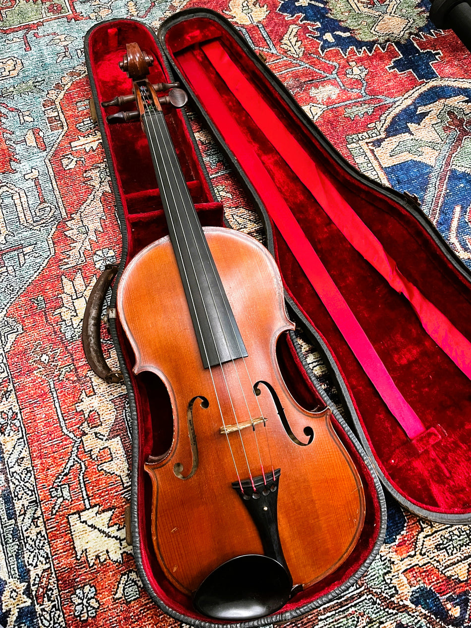 1940's (copy of) Antonius Stradivarius Violin