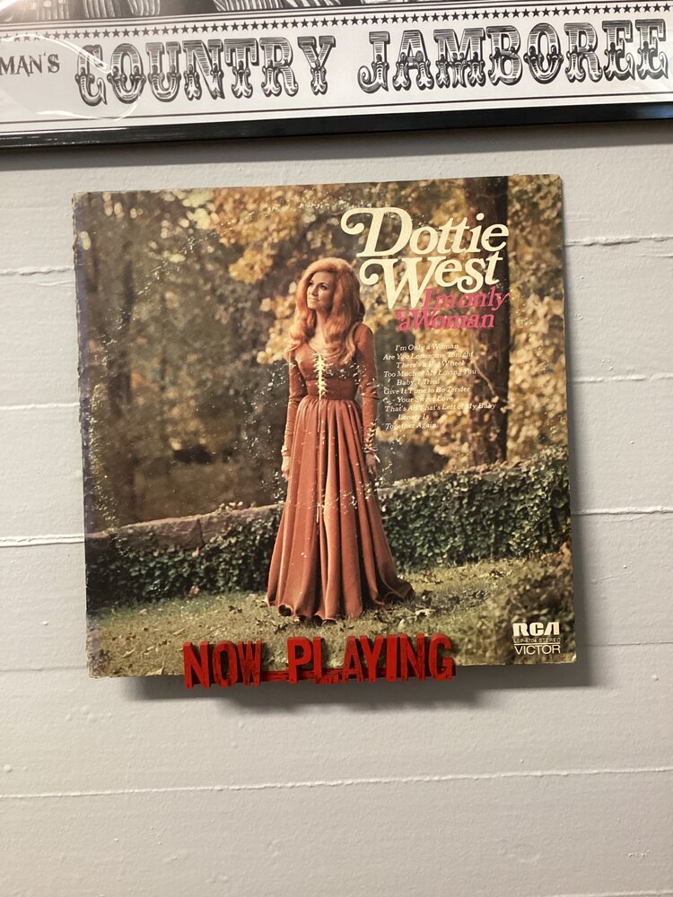 Dottie West - I'm Only A Woman